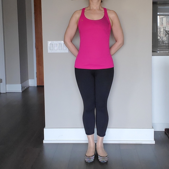 ๐ 2X HOST PICK ๐ Adidas Core Performance Athetic Tank Top - Picture 5 of 15